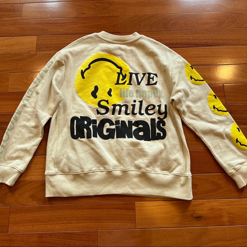 Zara x Smiley Happy Collection Crewneck Puff Print Graphic Sweatshirt